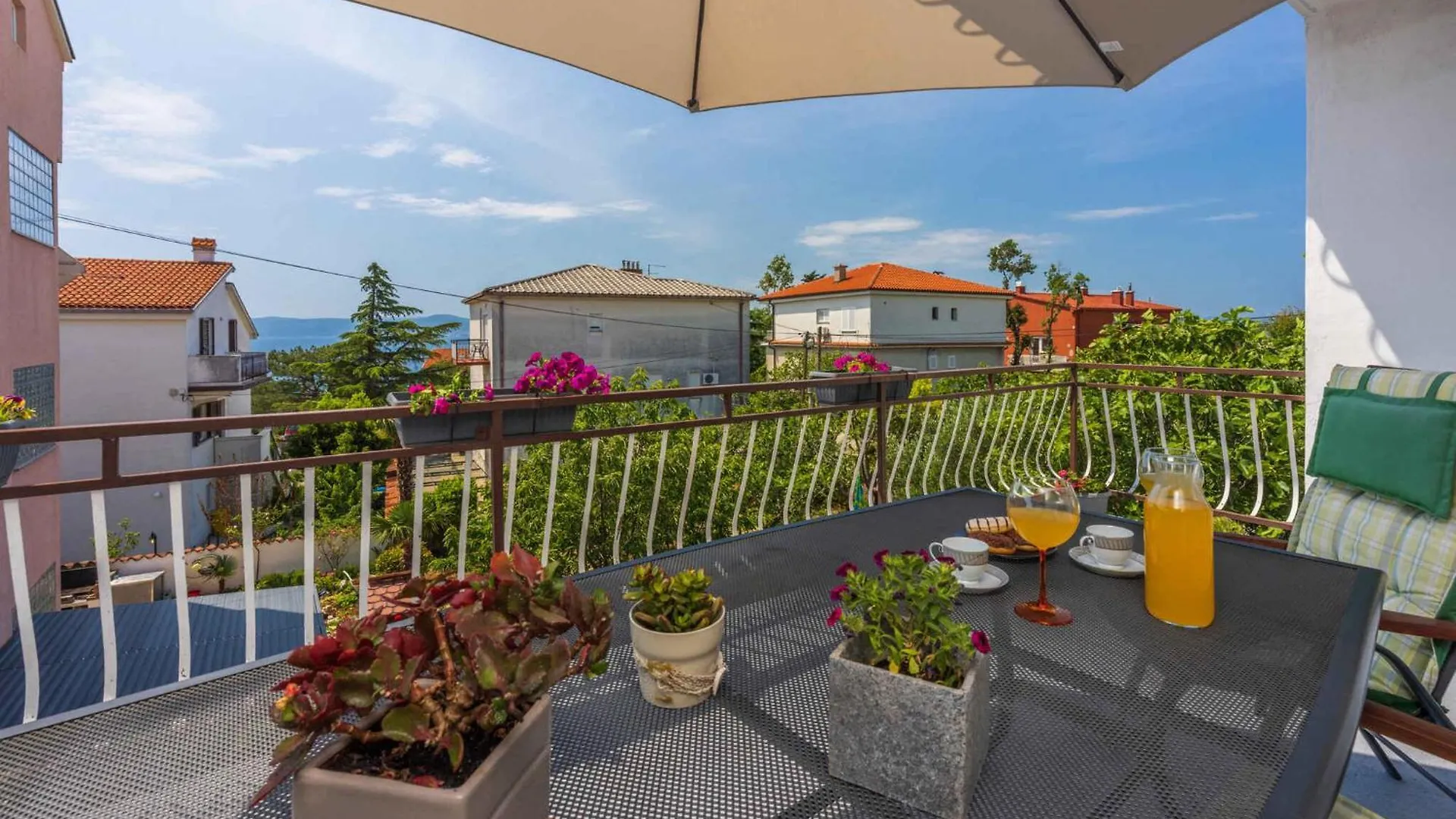 Apartment In Crikvenica 45074